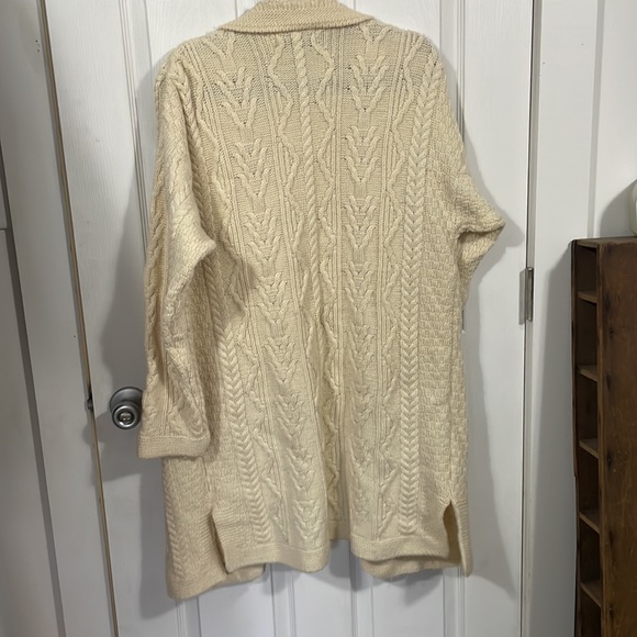 Women’s wool cardigan. - Picture 5 of 5